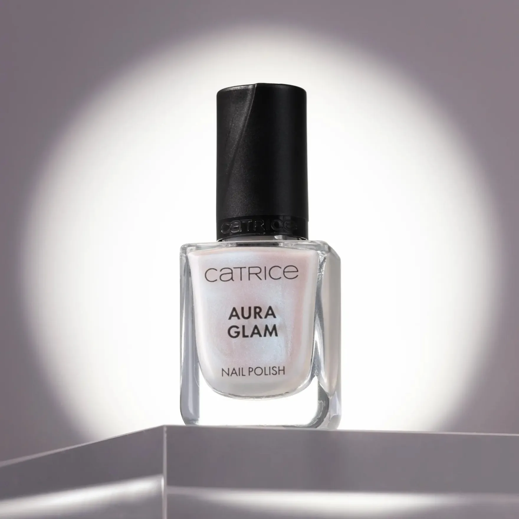 Aura Glam Nail Polish 010 Glacier Glow