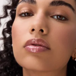 Aura Drop Lip Elixir 010 Sparkle Served