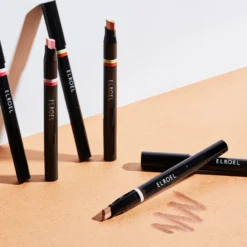 Blanc Double Shadow Stick #09 Vanilla Almond