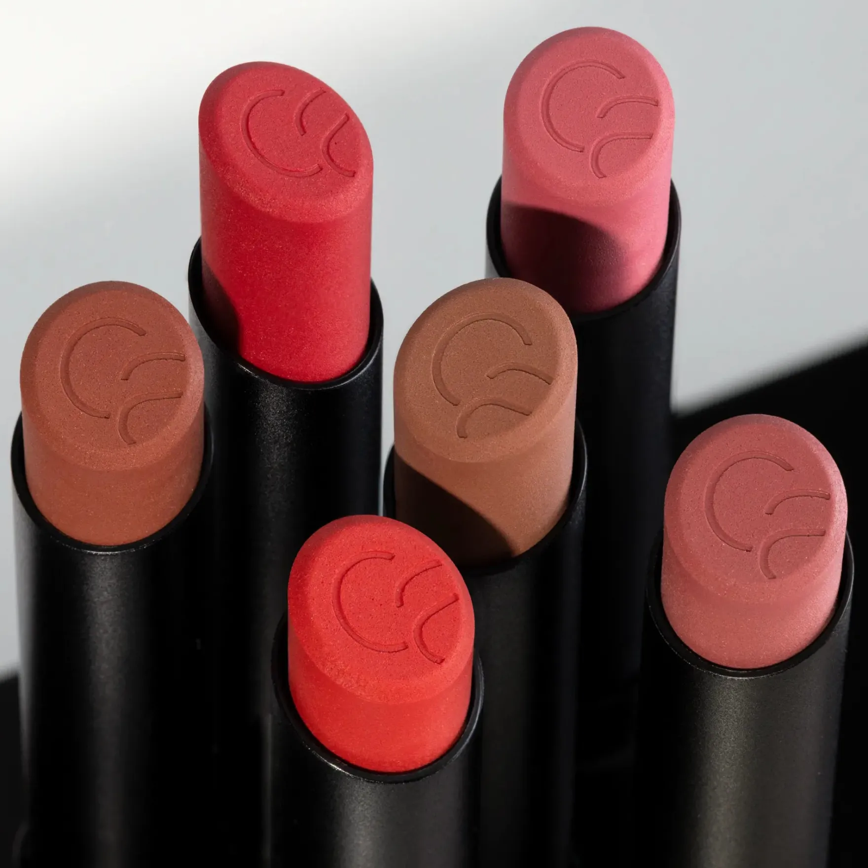 Blur-Real Matte Lipstick 050 Airy Crush