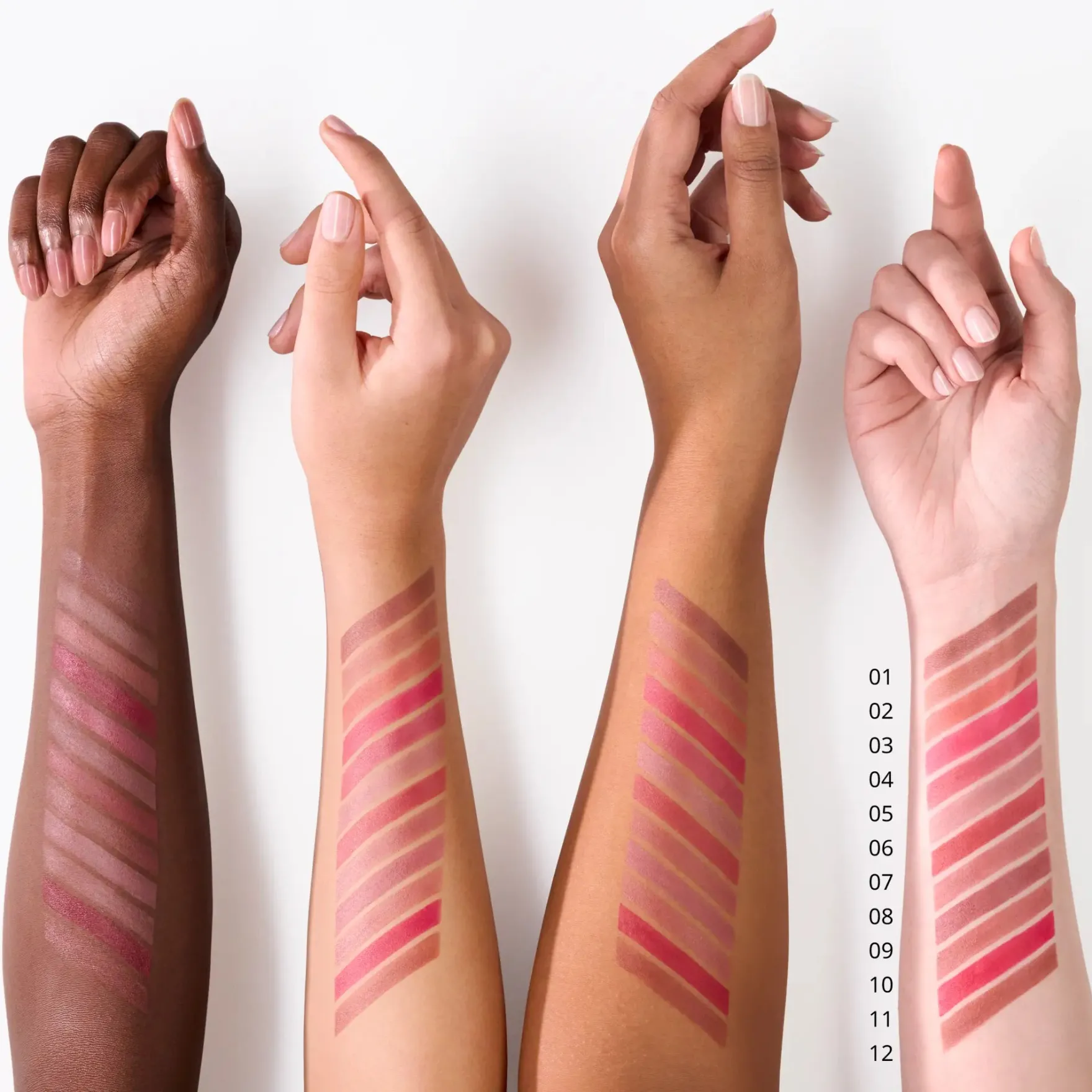 Blur Soufflé Matte Lip Cream 01 Deep Scroll