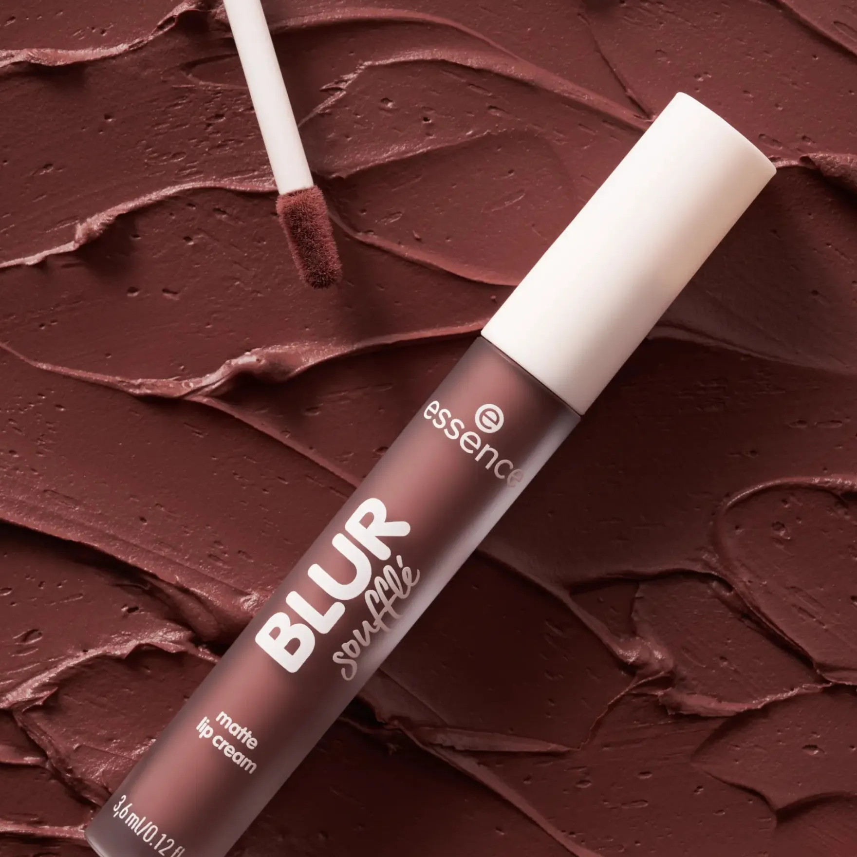 Blur Soufflé Matte Lip Cream 01 Deep Scroll
