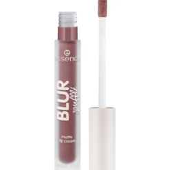 Blur Soufflé Matte Lip Cream 01 Deep Scroll