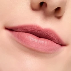 Blur Soufflé Matte Lip Cream 09 Ghost Typing