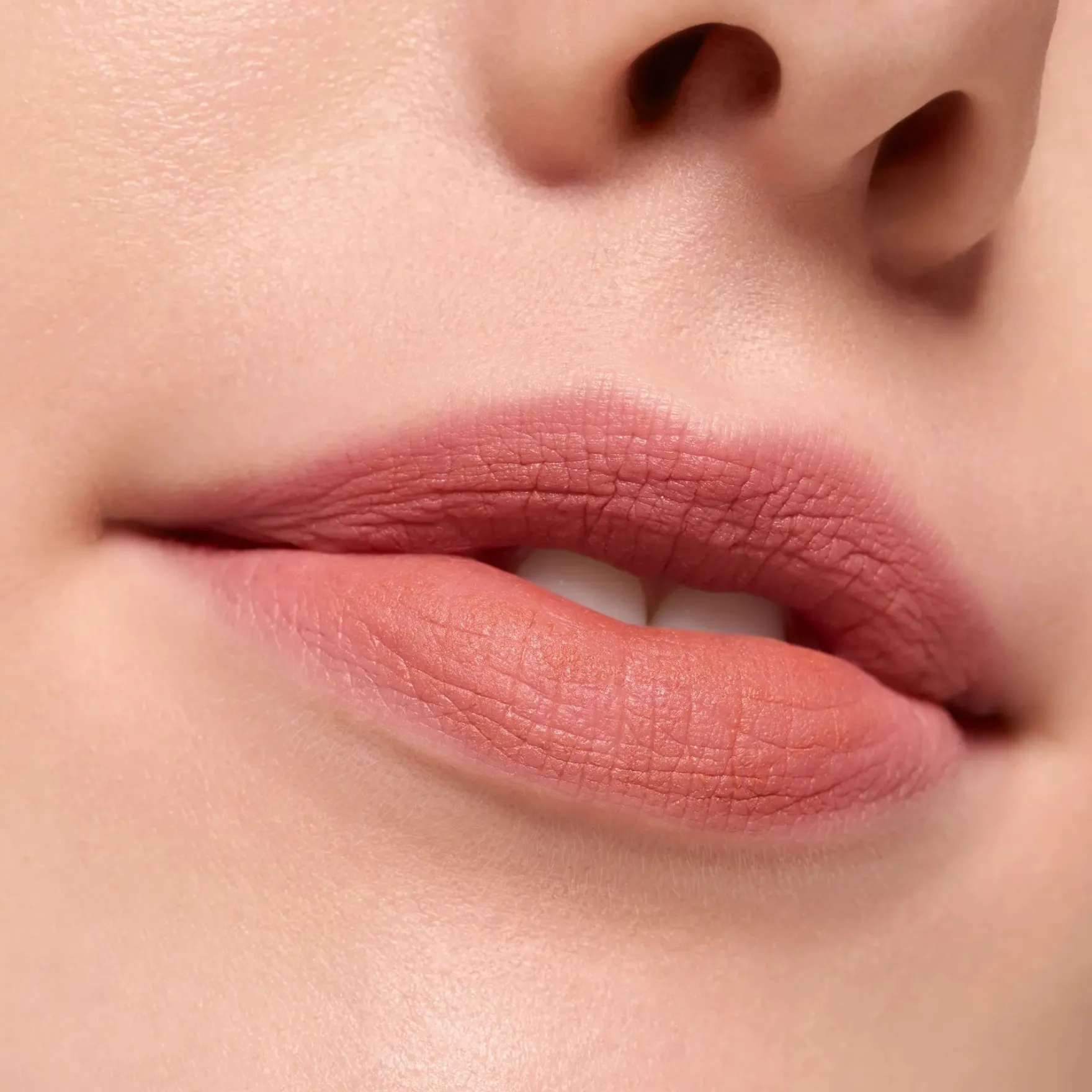 Blur Soufflé Matte Lip Cream 02 Spice Filter