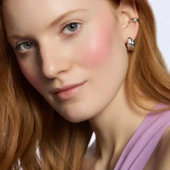 Blush Affair Cream & Powder Palette 010 Stunning Strawberry