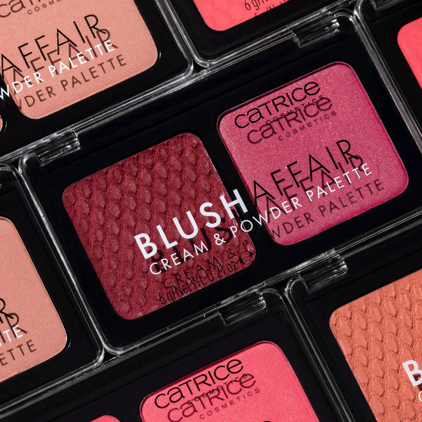 Blush Affair Cream & Powder Palette 050 Bold Berry