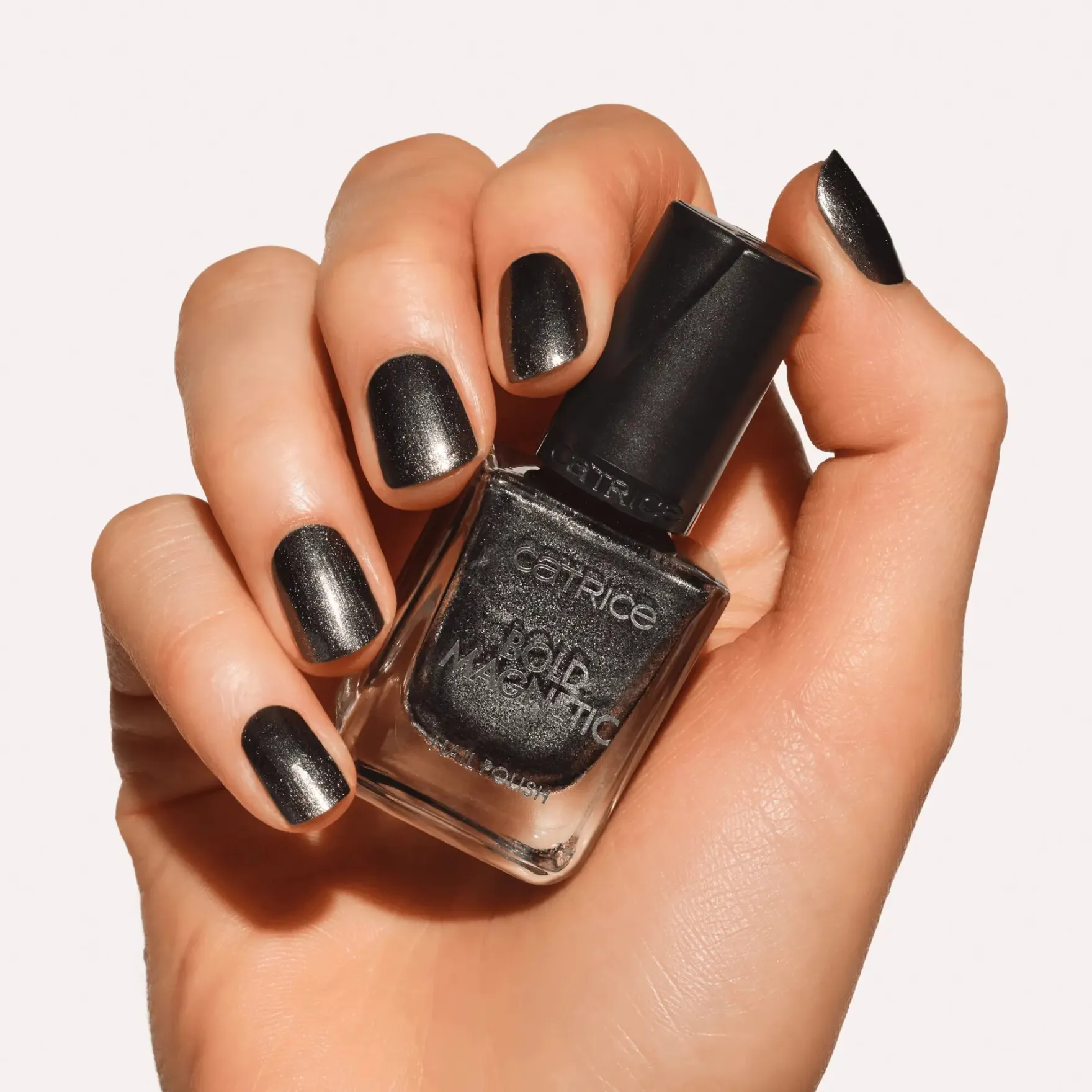Bold Magnetic Nail Polish 040 Caught In Your Orbit