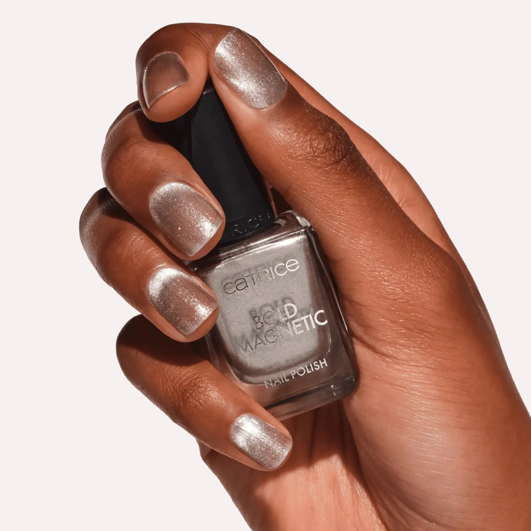 Bold Magnetic Nail Polish 030 Drawn To You