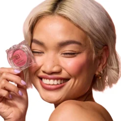 Bouncy Blur Blush Blurry Rose