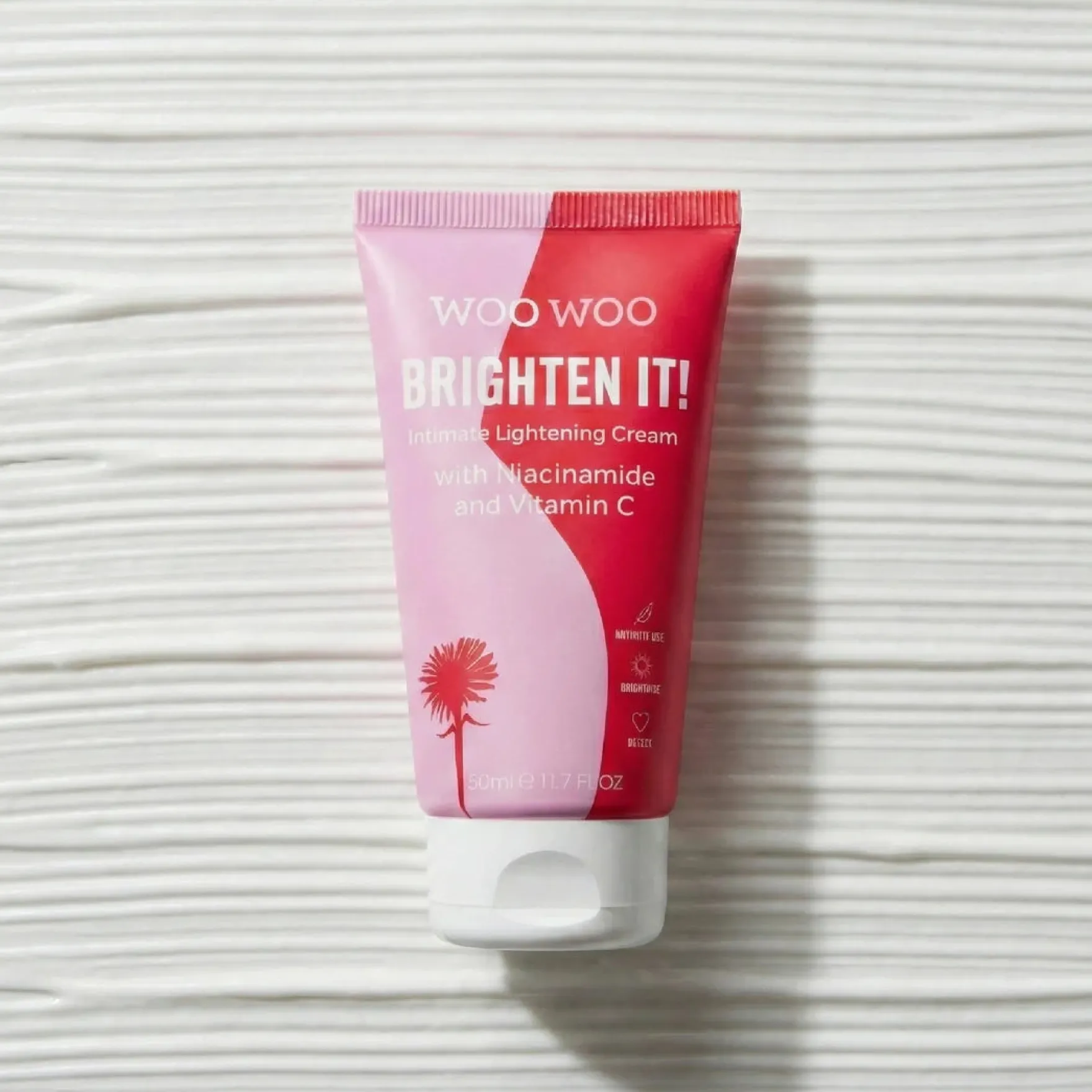 Brighten it! With Niacinimide and Vitamin C