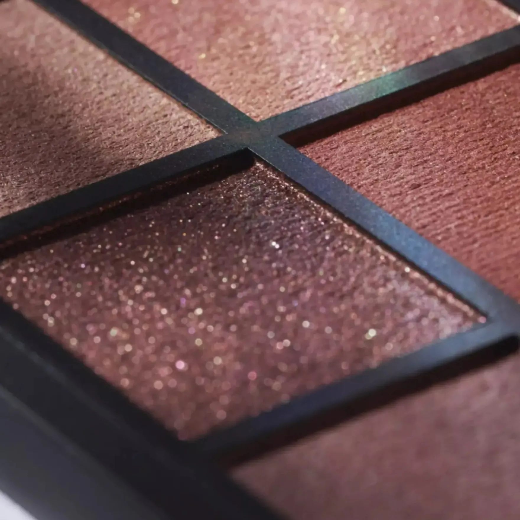 Bronze Embrace Look Set