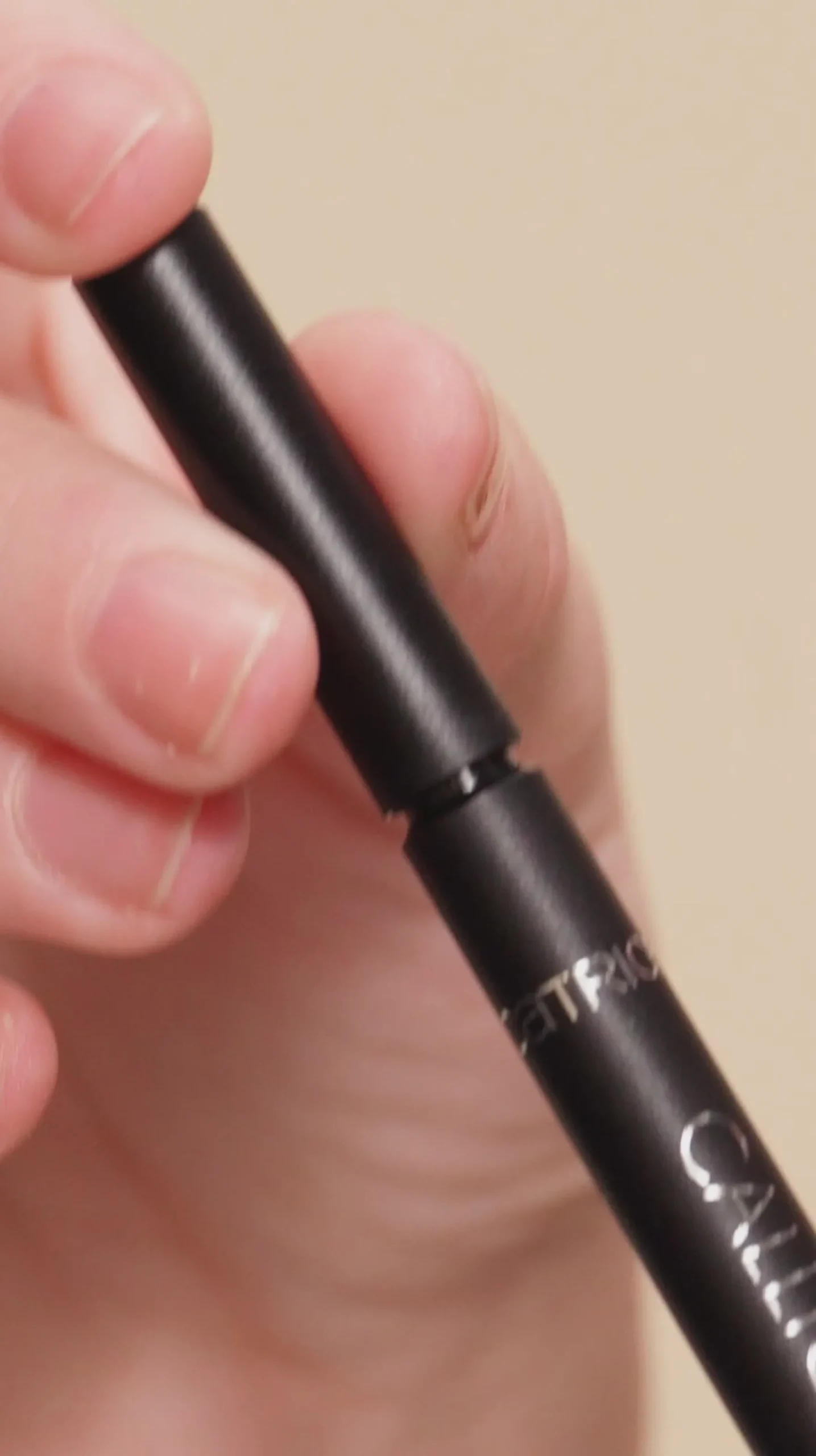 Calligraph Pro Precise 20H Matte Liner 010 Intense Black