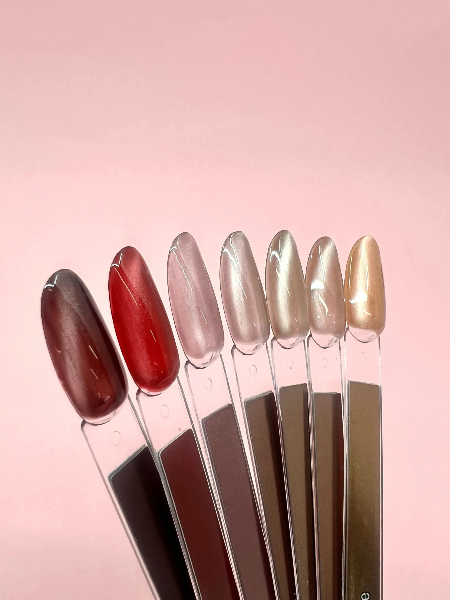 Cat Eye Gel Polish Satin Cafe Silk