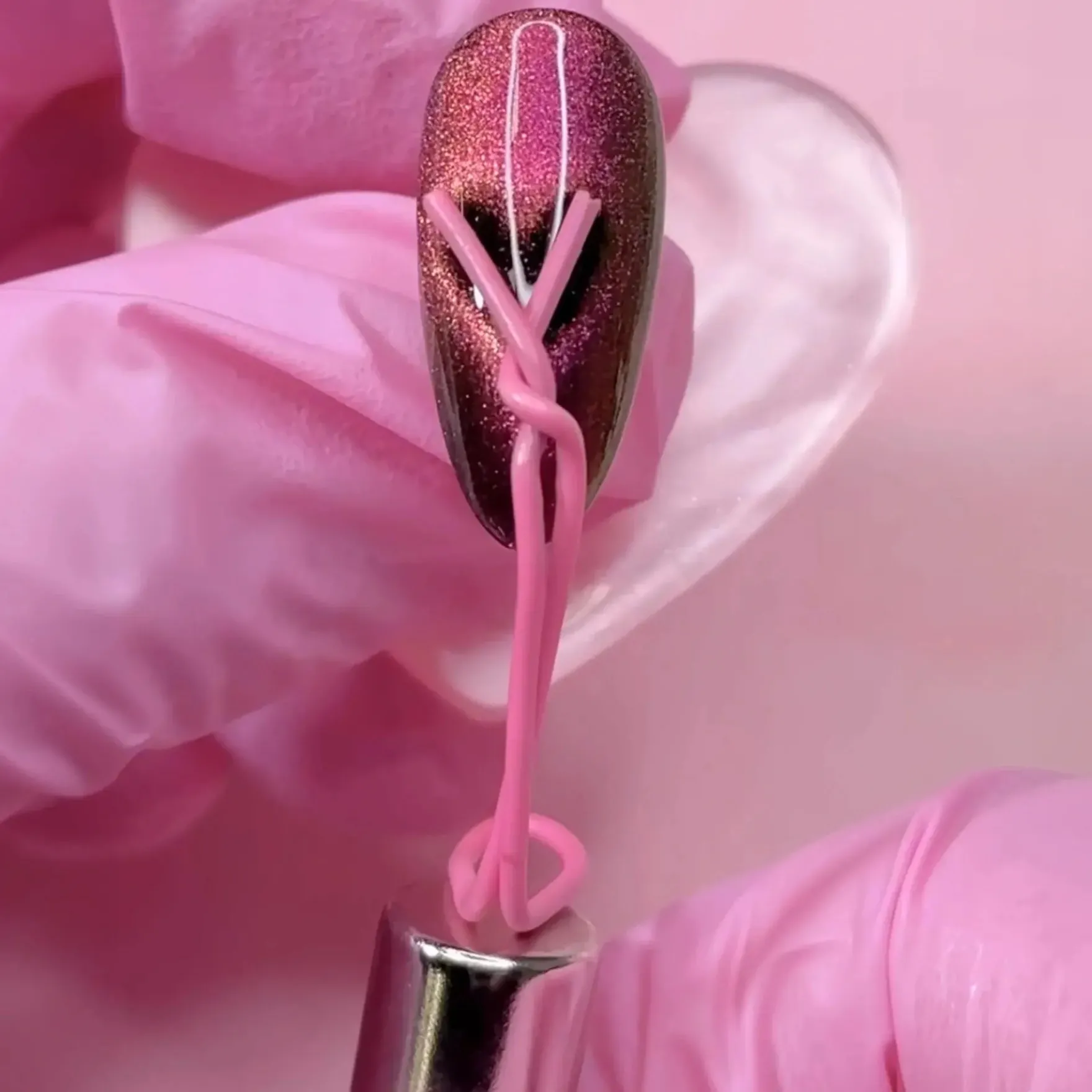 Cat Eye Magnet Cylinder Wand
