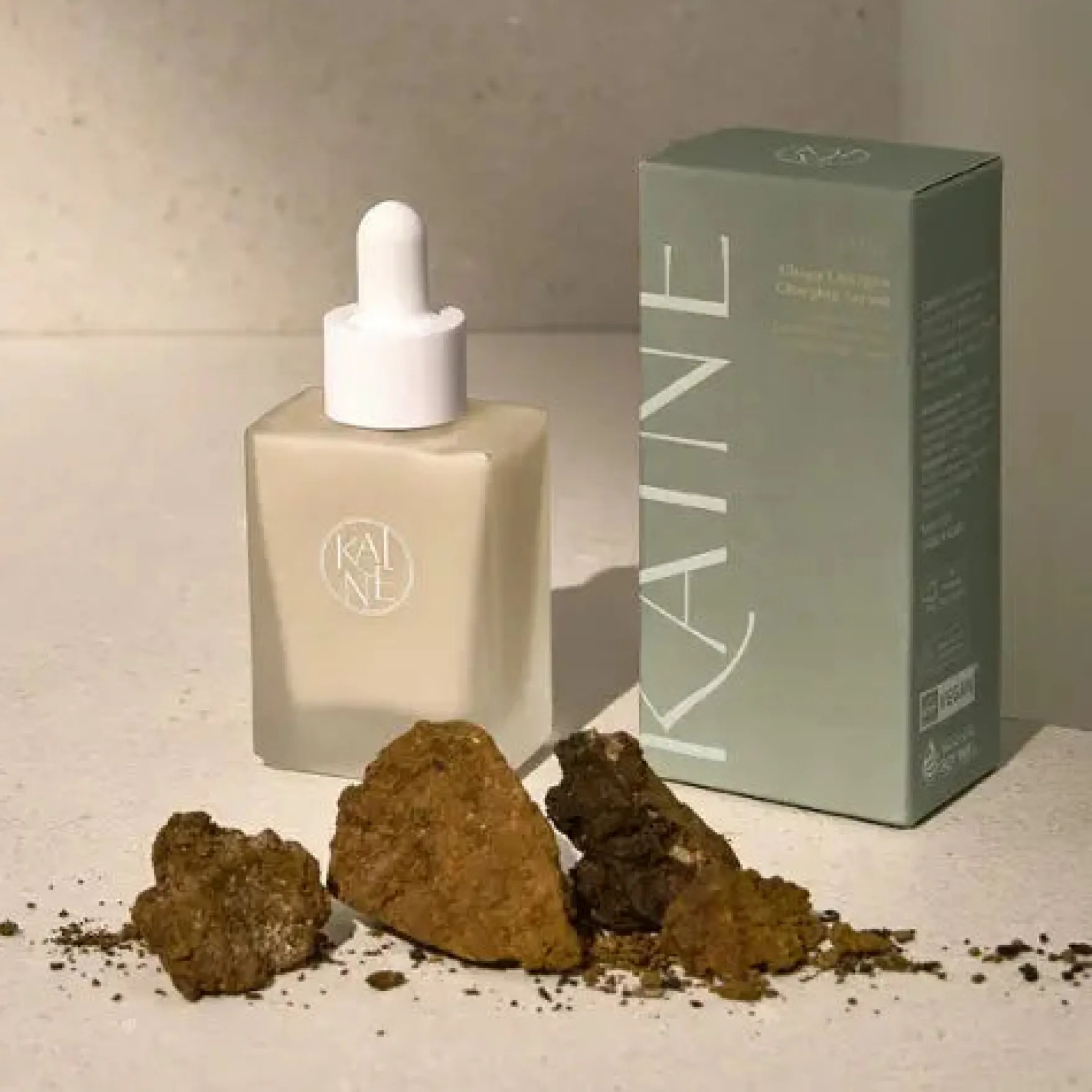 Chaga Collagen Charging Serum