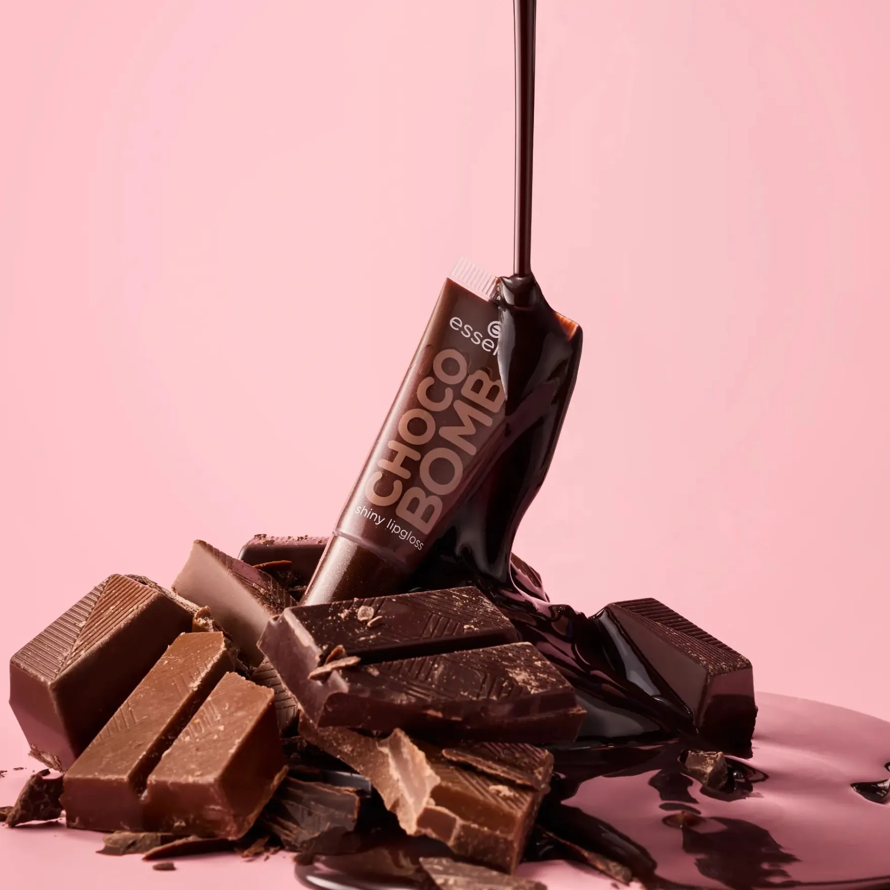 Choco Bomb Shiny Lipgloss 01 Chocoholic!