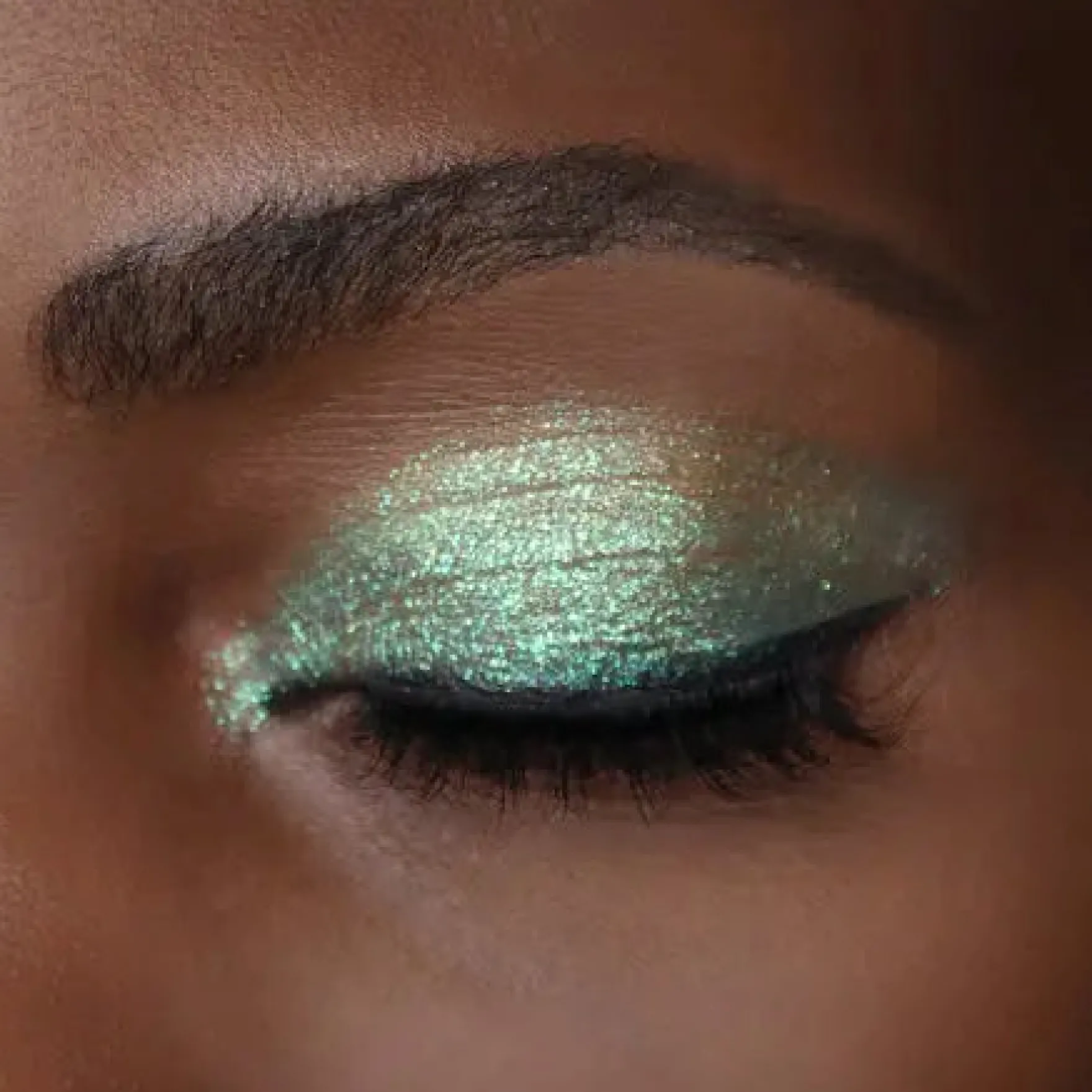 Chroma Light Shadow 010 Aquamarine