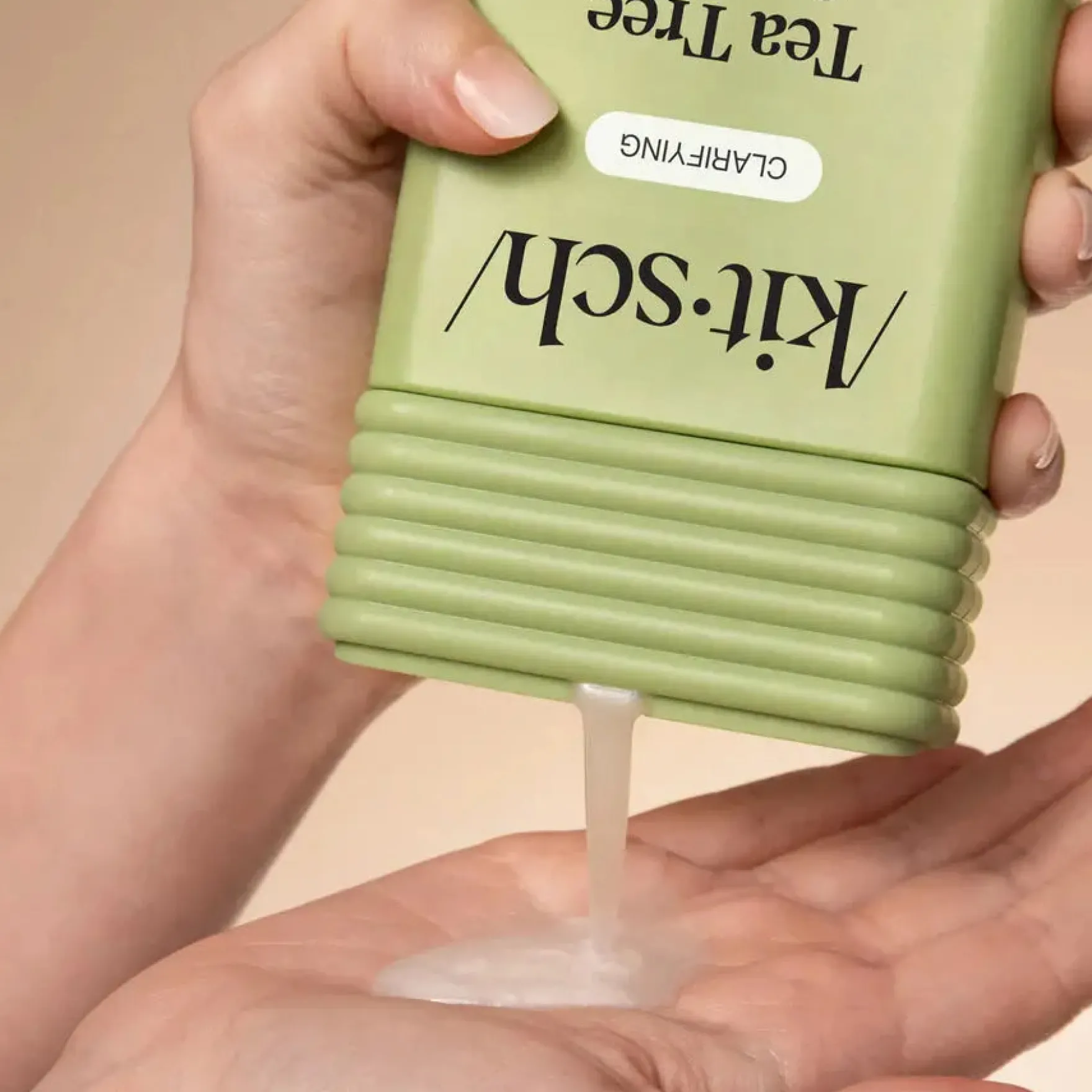 Clarifying Tea Tree & Mint Shampoo