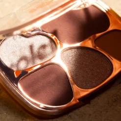 Club Soleil Eyeshadow Palette 01 Soleil? Say no more!