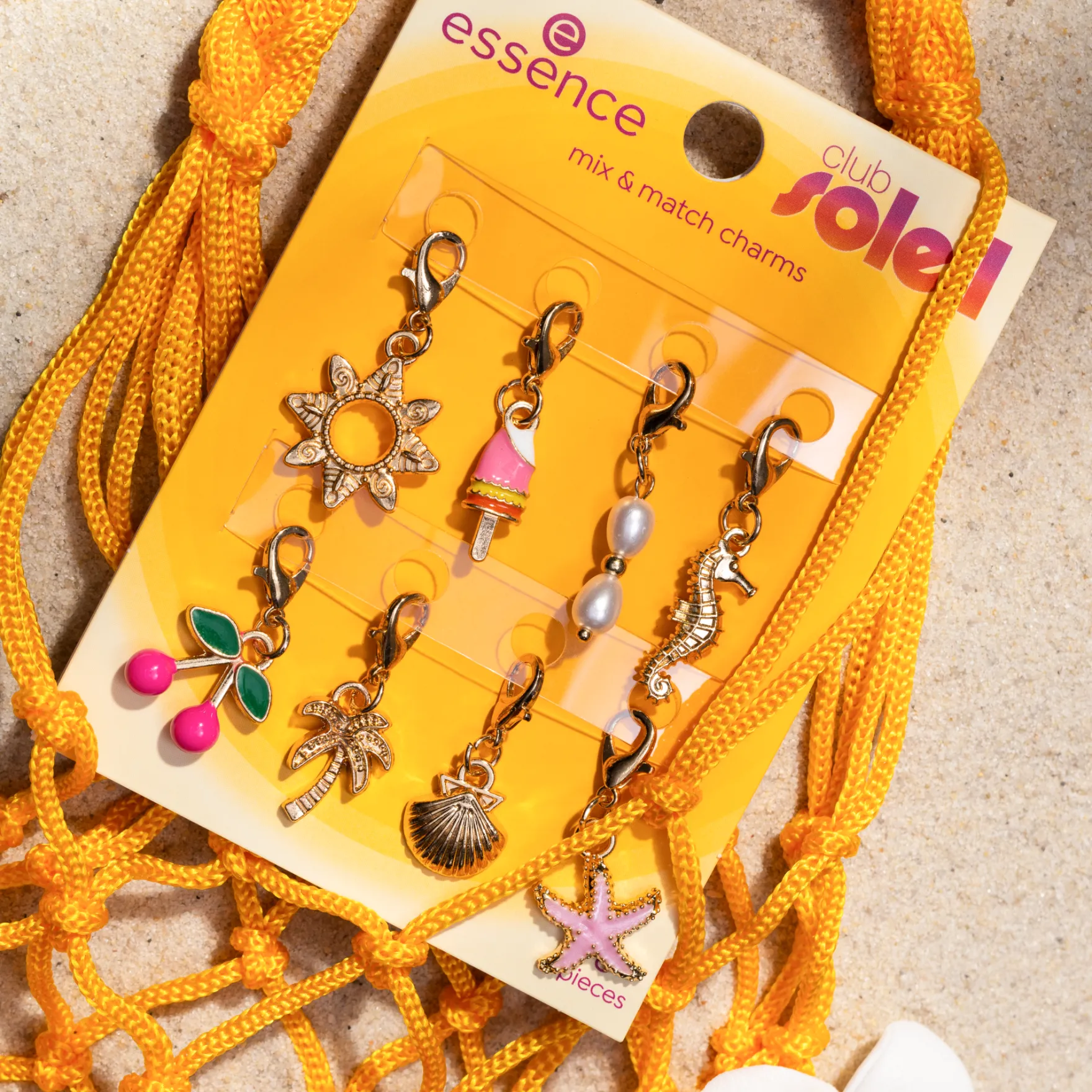 Club Soleil Mix & Match Charms 01 Charm Me Maybe?!