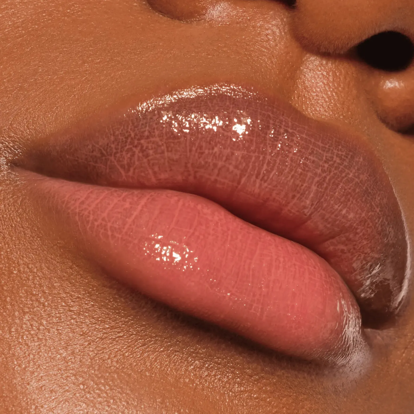 Colour Cushion Juicy Lip Oil 010 Bae Watch