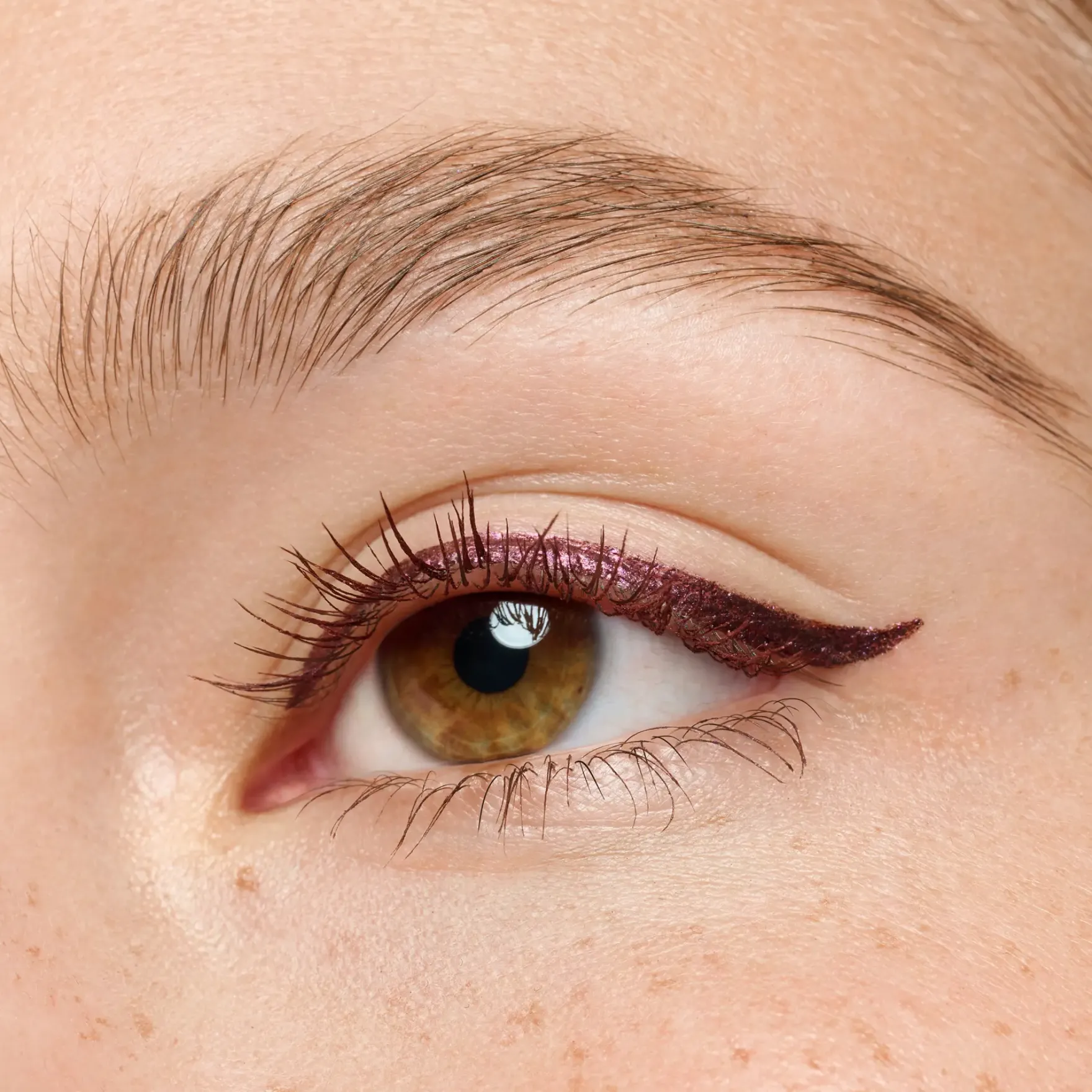 Colour It! Metallic Liquid Liner 02 Dark Cherry