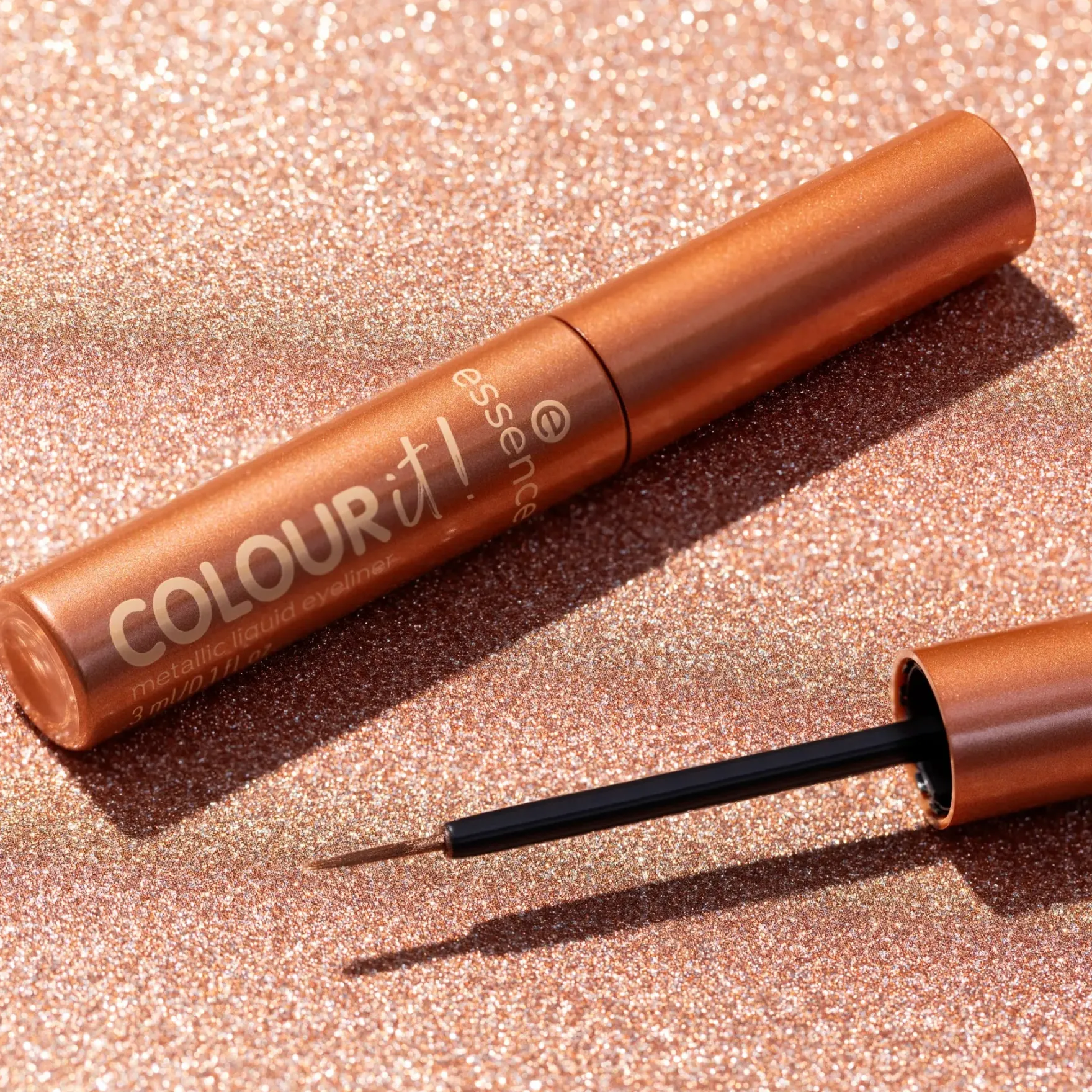 Colour It! Metallic Liquid Liner 01 Burnished Bronze