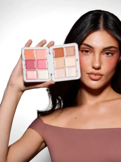 Complete Canvas Complexion Palette Light