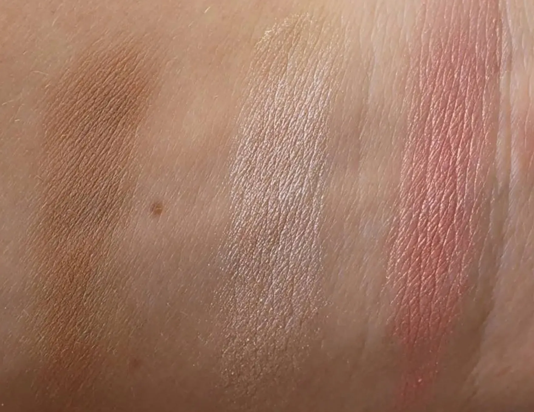 Contour Kit Ultra Fair C01