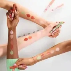 Correct & Conceal Under Eye Brightening Concealer
