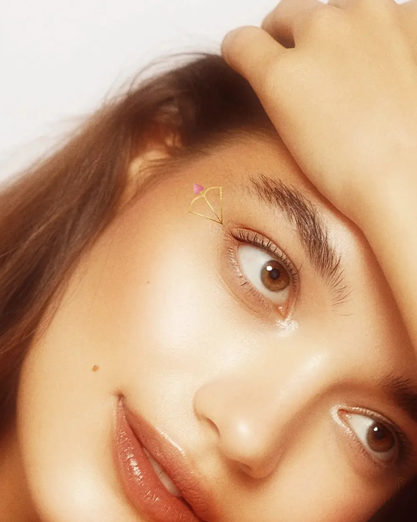 Cupid's Bow Eye Wings
