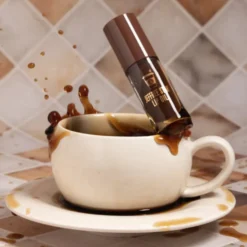 Dark Roast Lip Oil