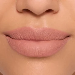 Endless Matte Liquid Lipstick 020 Lovely Nude