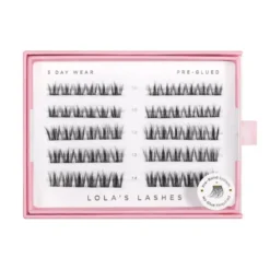 Feathered Pre Glued Lashes