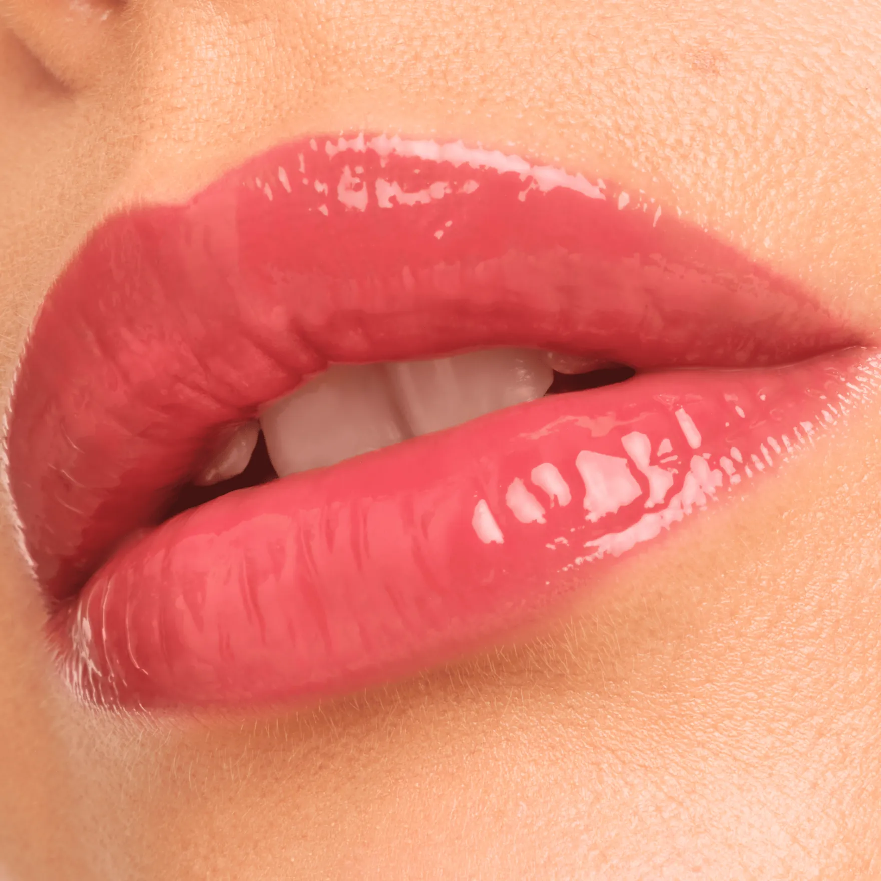 Filler Supreme Lip Gloss 030 Miss Behave