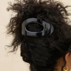 Flat Cloud Clip Black Large