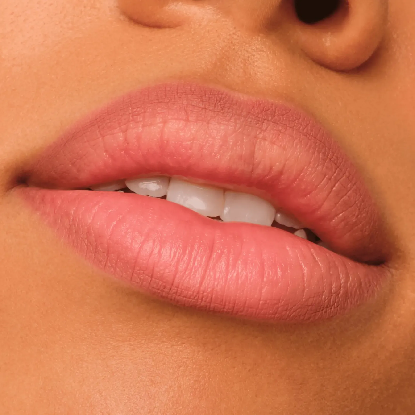 Gel Glide Long-Lasting Lip Liner 090 Toffee Talk