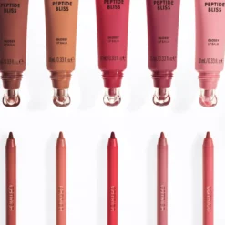 Gel Glide Long-Lasting Lip Liner 030 Left On Red