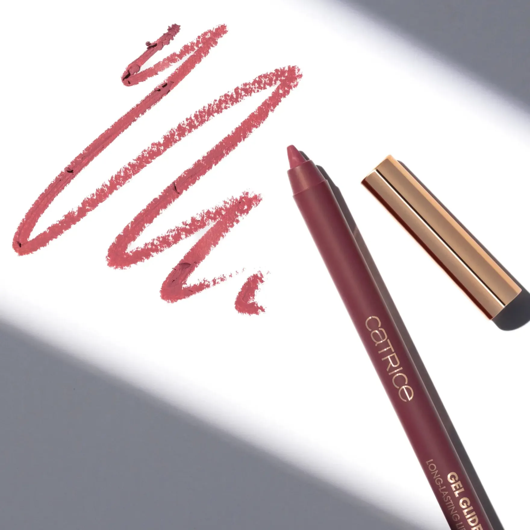 Gel Glide Long-Lasting Lip Liner 080 Sass & Flirty