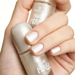 Gel Nail Polish 17 Faux Pearl