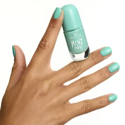 Gel Nail Polish 38 Mint To Chill