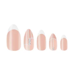 Glamorous Press-On Nails High Tea