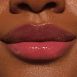 Gloss Obsessed Lip Glaze 040 Pout Of Office