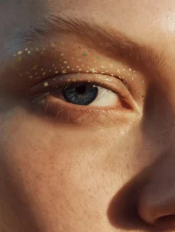 Golden Eye Speckles
