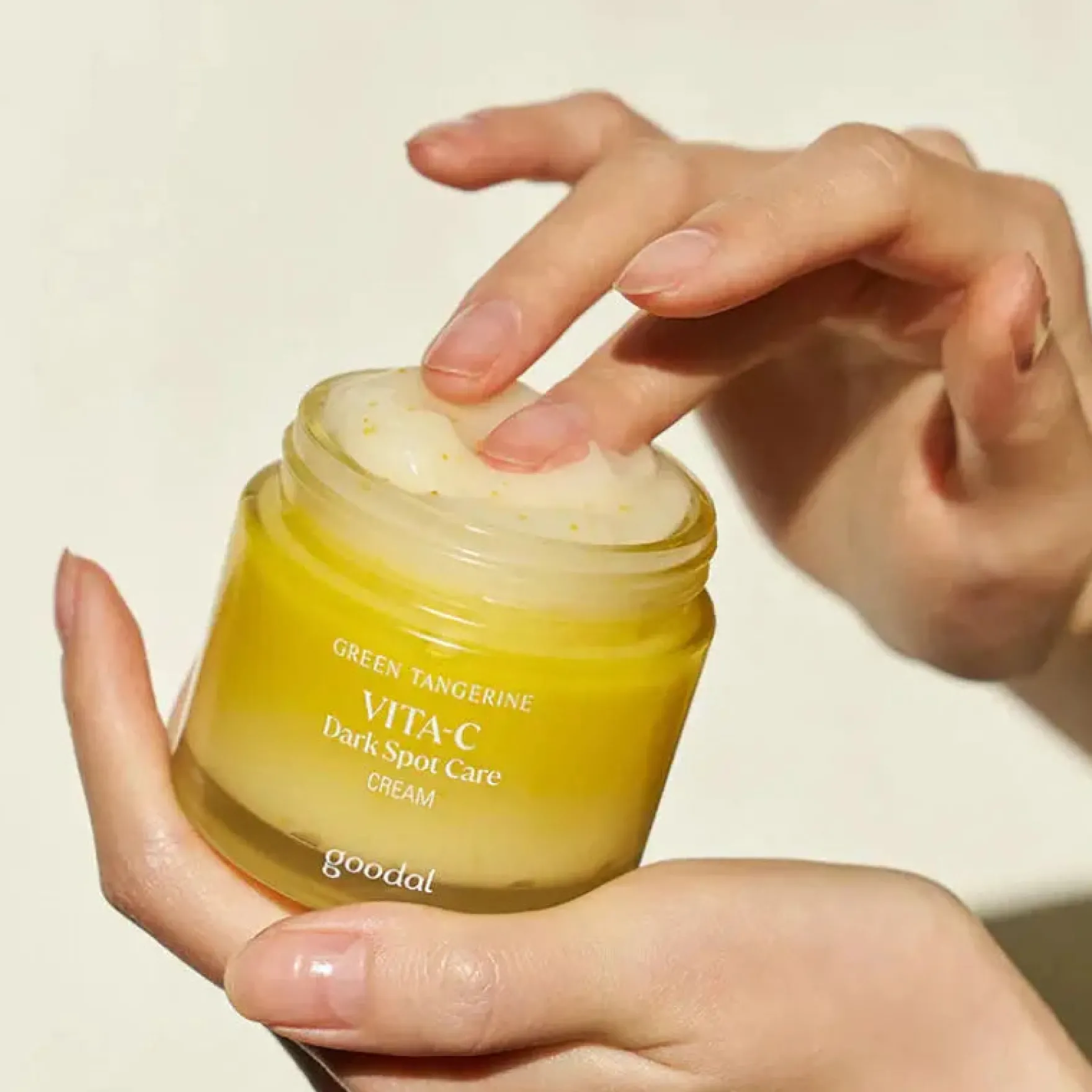 Green Tangerine Vita C Dark Spot Care Cream