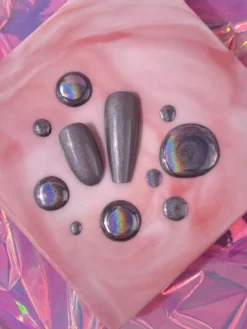 Holographic Metallic Gel