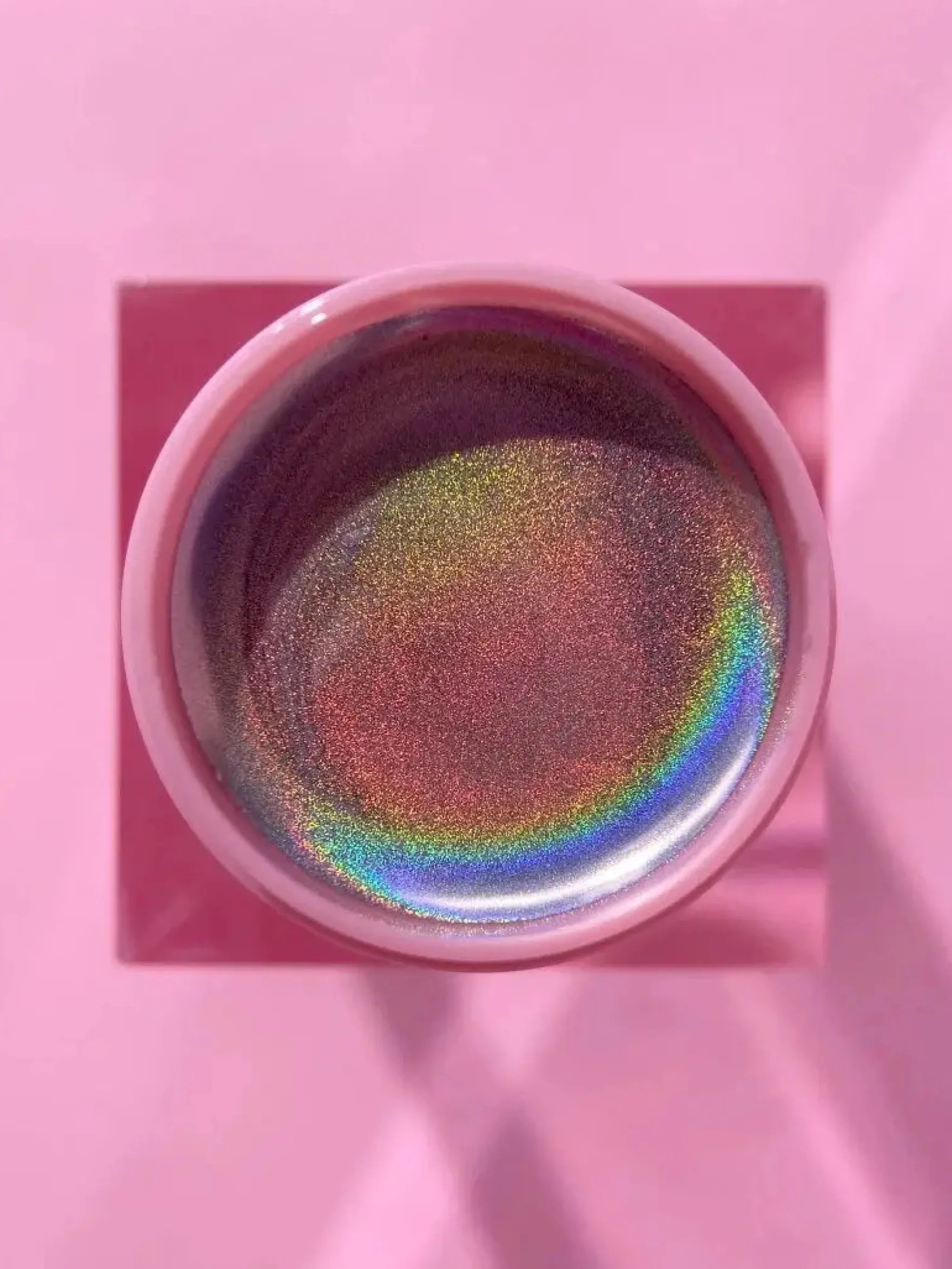 Holographic Metallic Gel