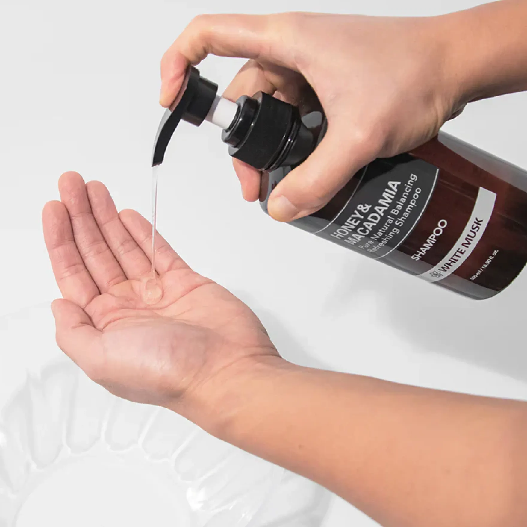 Honey & Macadamia Nature Shampoo Amber Vanilla