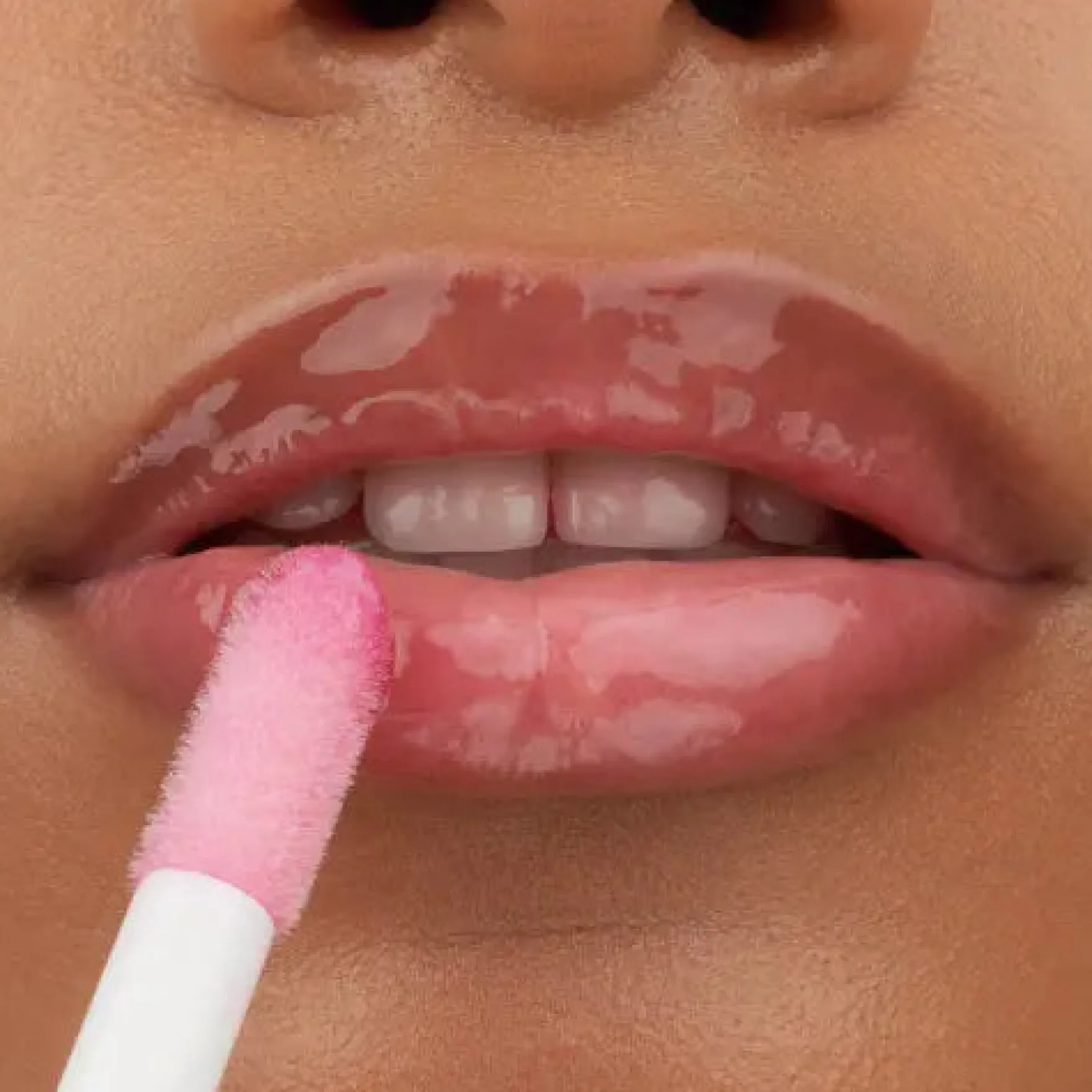 Hydra Kiss Lip Oil 03 Pink Champagne